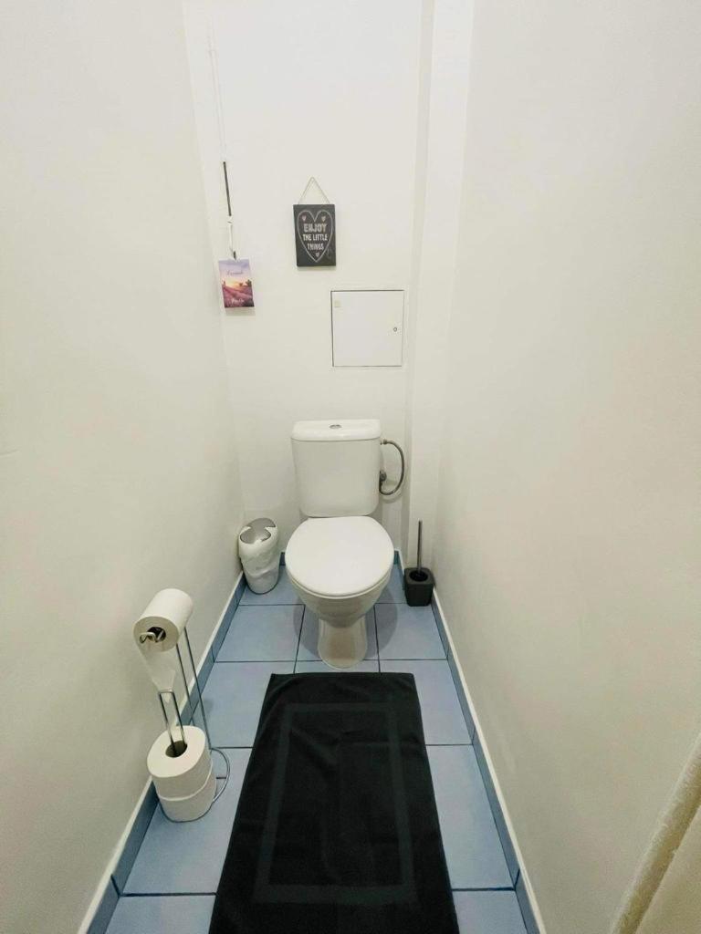 Lovely 2Bdr In Center, Wifi & Self-Check In Bratislava Exteriör bild